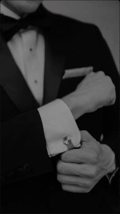 Braden and Eliza wedding teaser.
Vanue - @trumpgolfcharlotte
#charlottephotographer #volkway #northcarolinaphotographer #charlotteweddingphotographer #cltphotographer #charlotteweddings #trumpgolfclub #lakenormanwedding #lakenormanphotographer #bwweddong