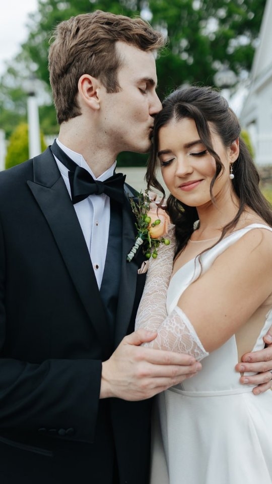 Braden and Eliza 🌿
Photography @volkway
Venue @trumpgolfcharlotte
Hair & make up @thebeauty_consultant
Dj & entertainment @dowoakevents
#volkway #charlottephotographer #charlotteweddingphotographer #charlotteweddings #charelstonweddingphotographer #ncweddingphotographer #weddingphotographercharlotte #weddingphotographer #cltweddingphotographer #trumpgolfclubcharlotte